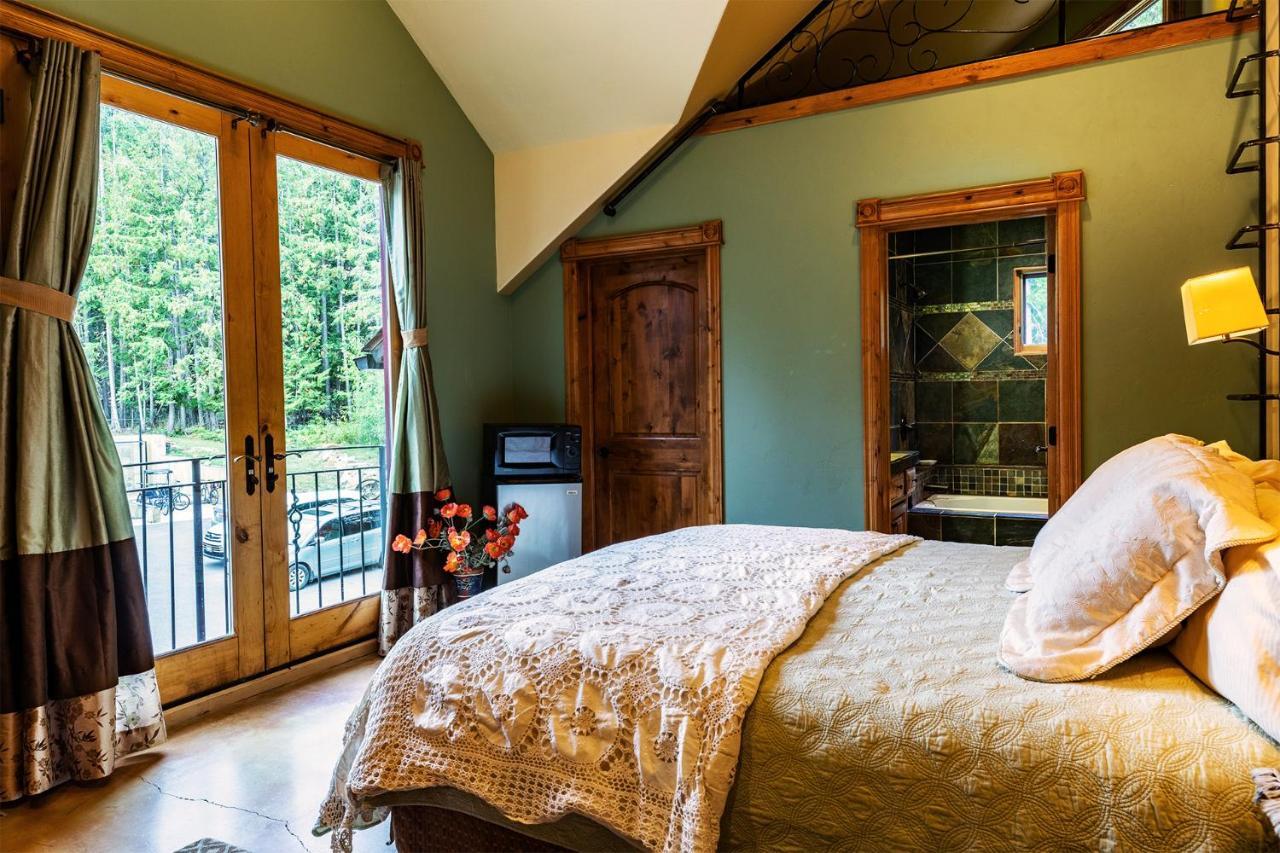 Talus Rock Retreat